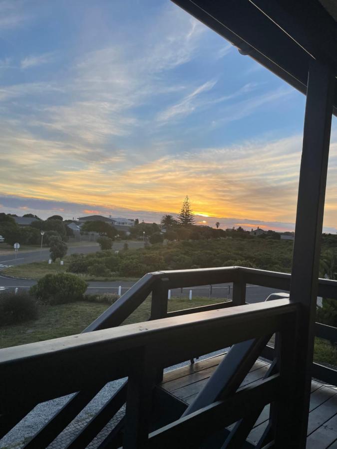 2 On Third Avenue Apartment Hermanus Exterior photo